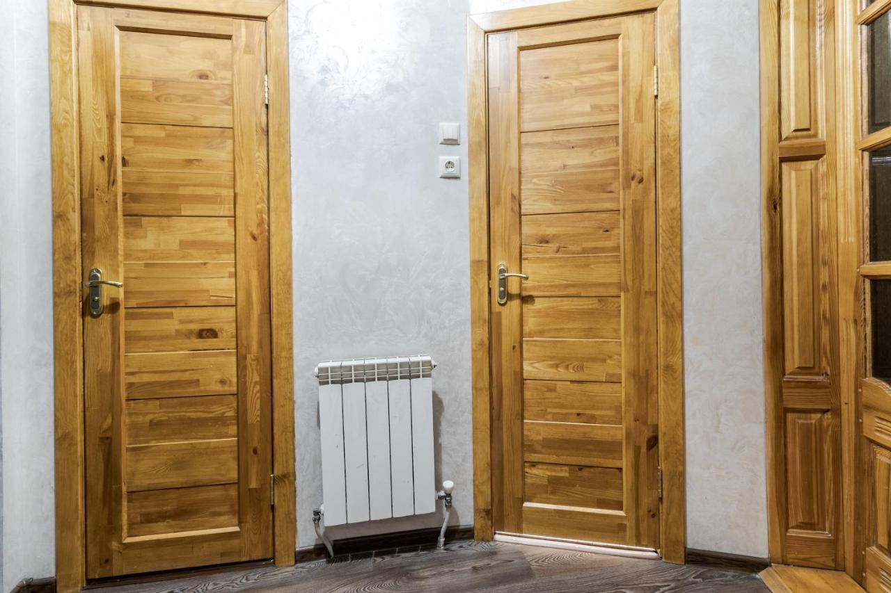 Akademika Hnatyuka Apartment Lviv Exterior photo